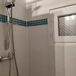 Apartman Mas Boucard Ii : Cour Et Parking Prives