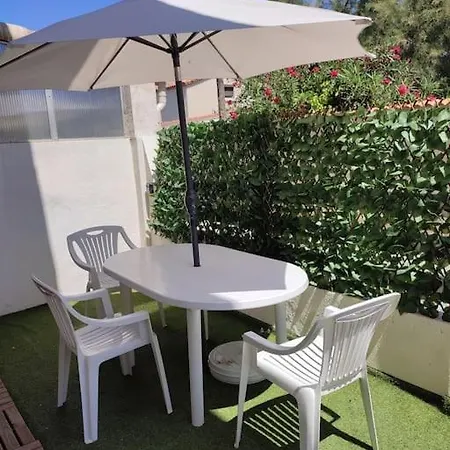 Apartmán Mas Boucard Ii : Cour Et Parking Prives *